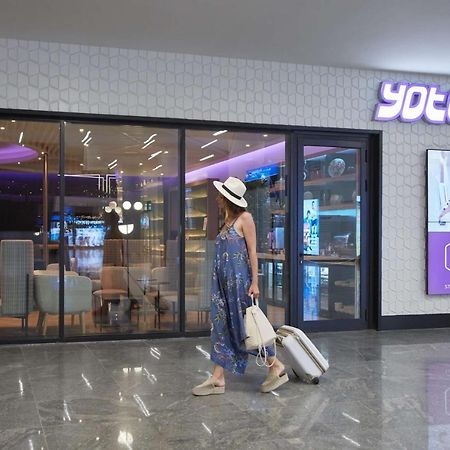 Yotelair Istanbul Airport, Duty Free - International Transit Area Kültér fotó